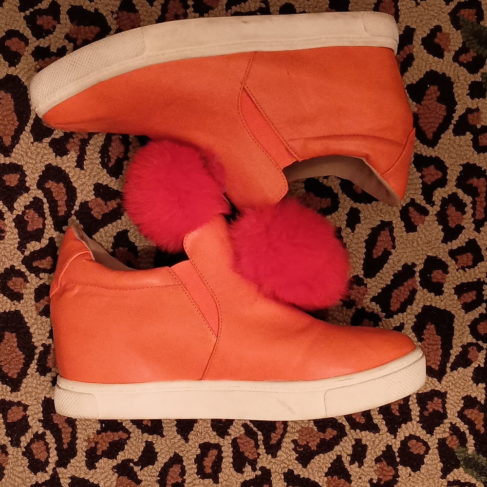 Penny Loves Kenny " Kick" Pom Pom Shoes